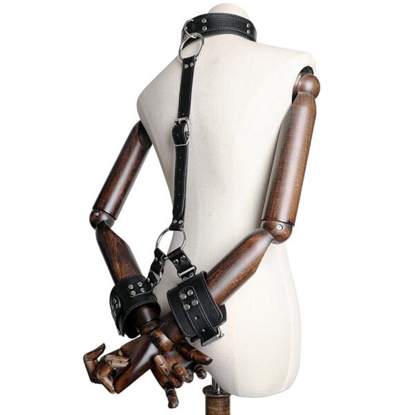 reverse back leather handcuffs set